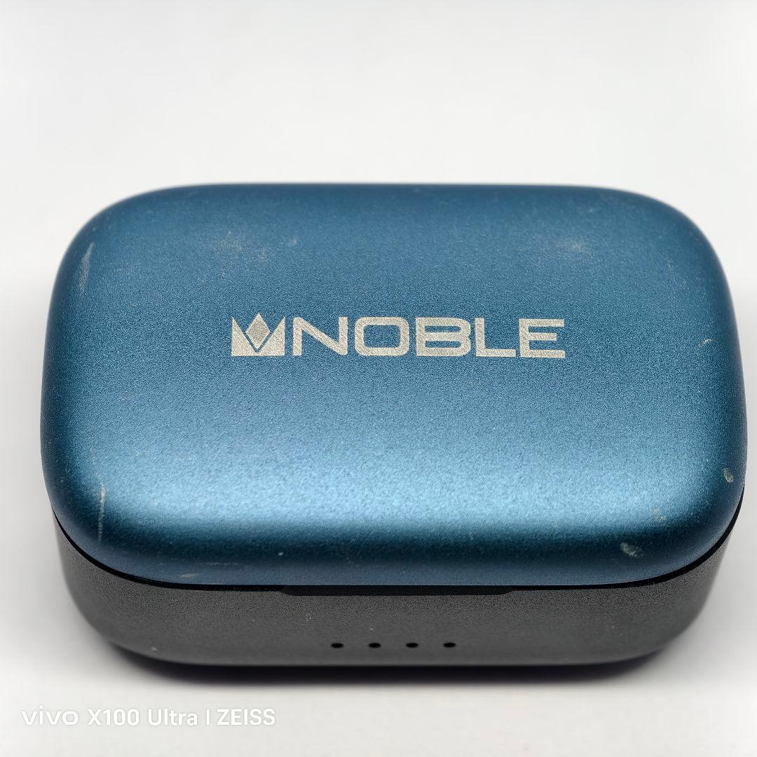 イヤホン Noble FoKus PRO