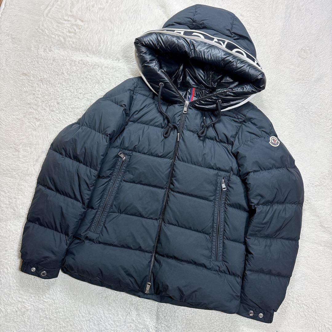 美品 モンクレール CARDERE ダウンジャケット 黒 24年製 国内正規品