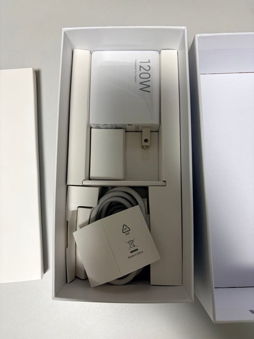 【国内版・美品】Xiaomi 14T Pro チタンブラック SIMフリー