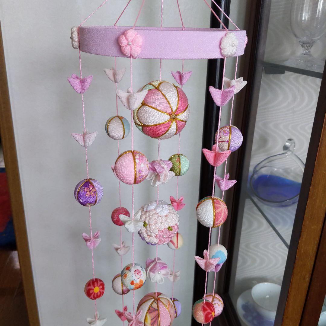 ちりめん細工　お花とまりの下げ飾り(大)　ピンク