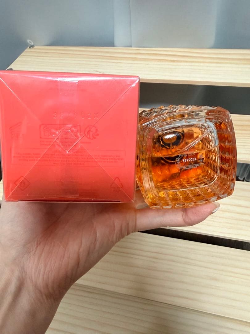 VALENTINO DONNA 香水