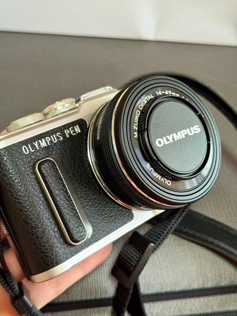 【シャッター回数1,167枚！】OLYMPUS PEN E-PL8 ダブルレンズ