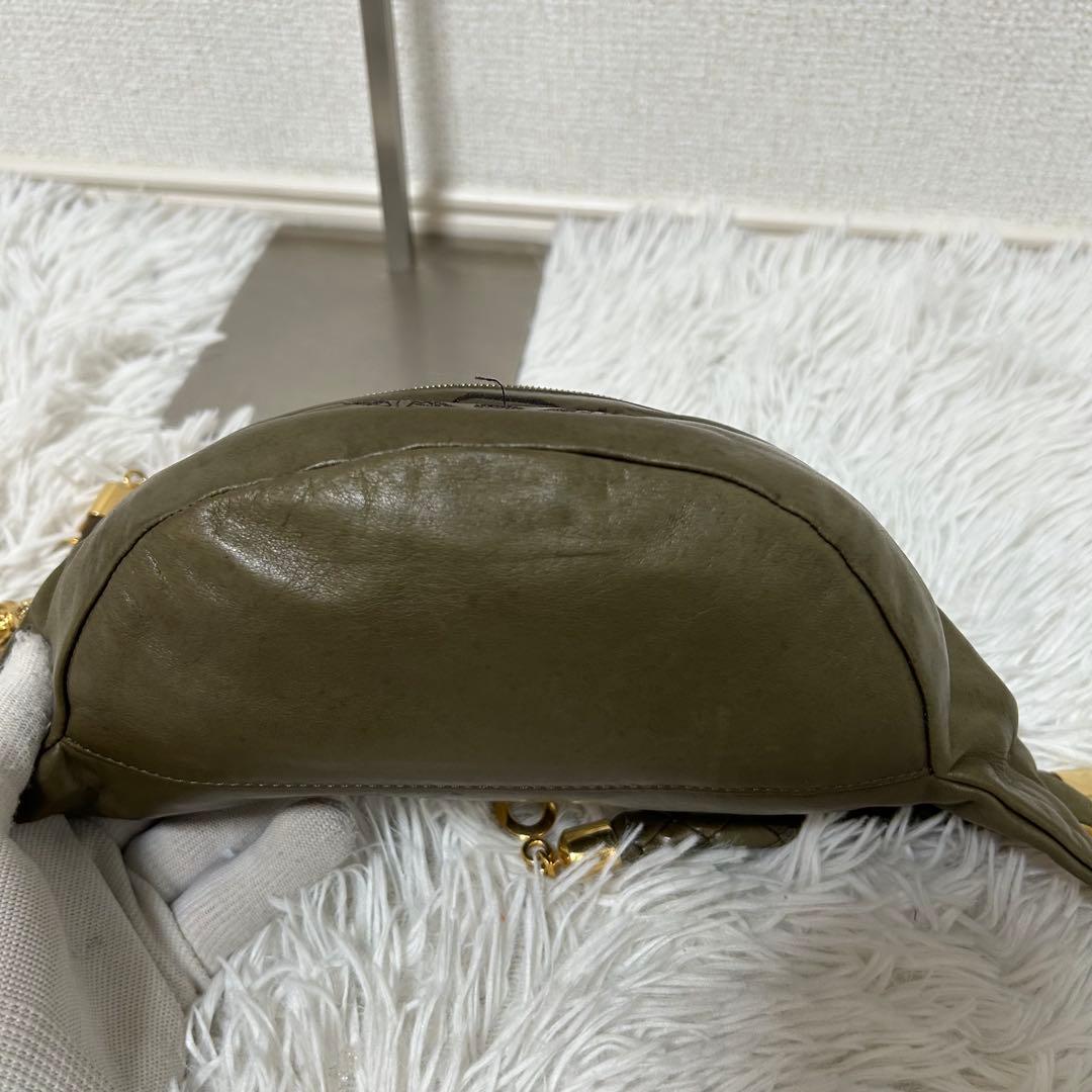 【希少✨ヴィンテージ/チェーン】ボッテガヴェネタ　ボディバッグ　カーキ　本革　金