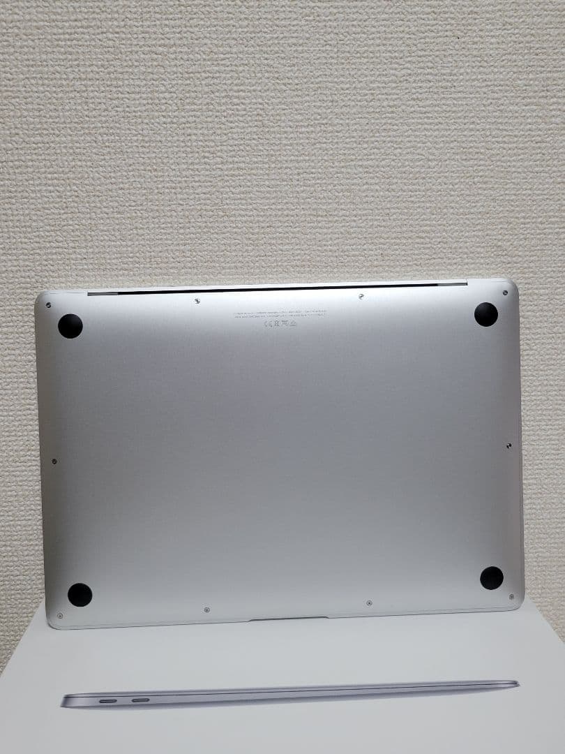 tです、Macbook Air 2020 M1 8GB/256GB