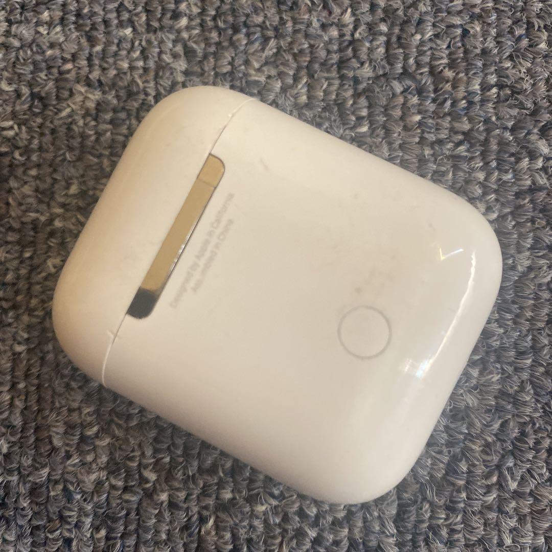 美品　Apple AirPods
