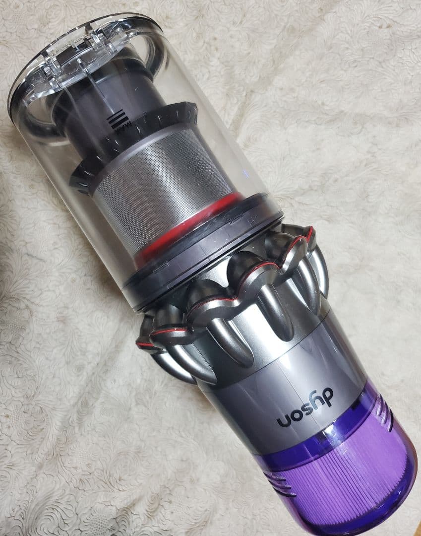 ダイソン掃除機SV15本体のみ