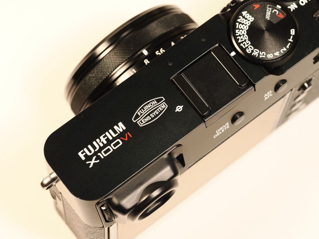 富士フイルム FUJIFILM X100VI 多言語モデル