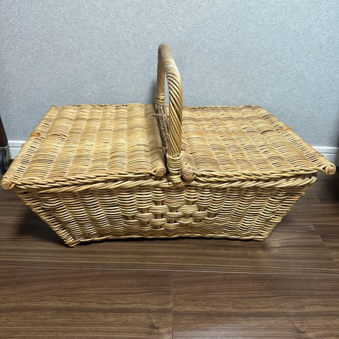 ピクニックバスケット