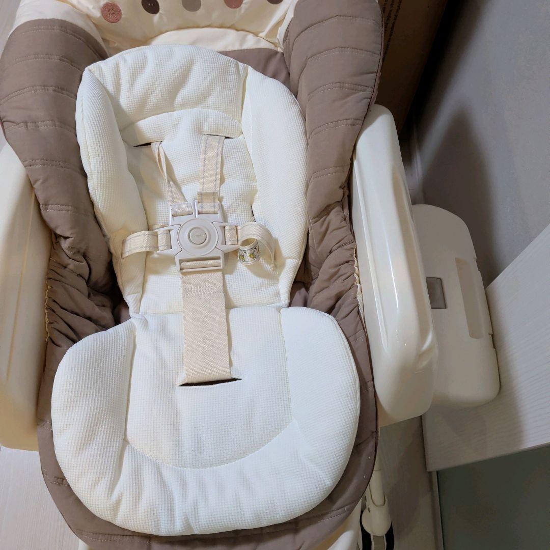 【極美品】コンビ ネムリラ AT オートスイング ハイローチェア　エッグショック