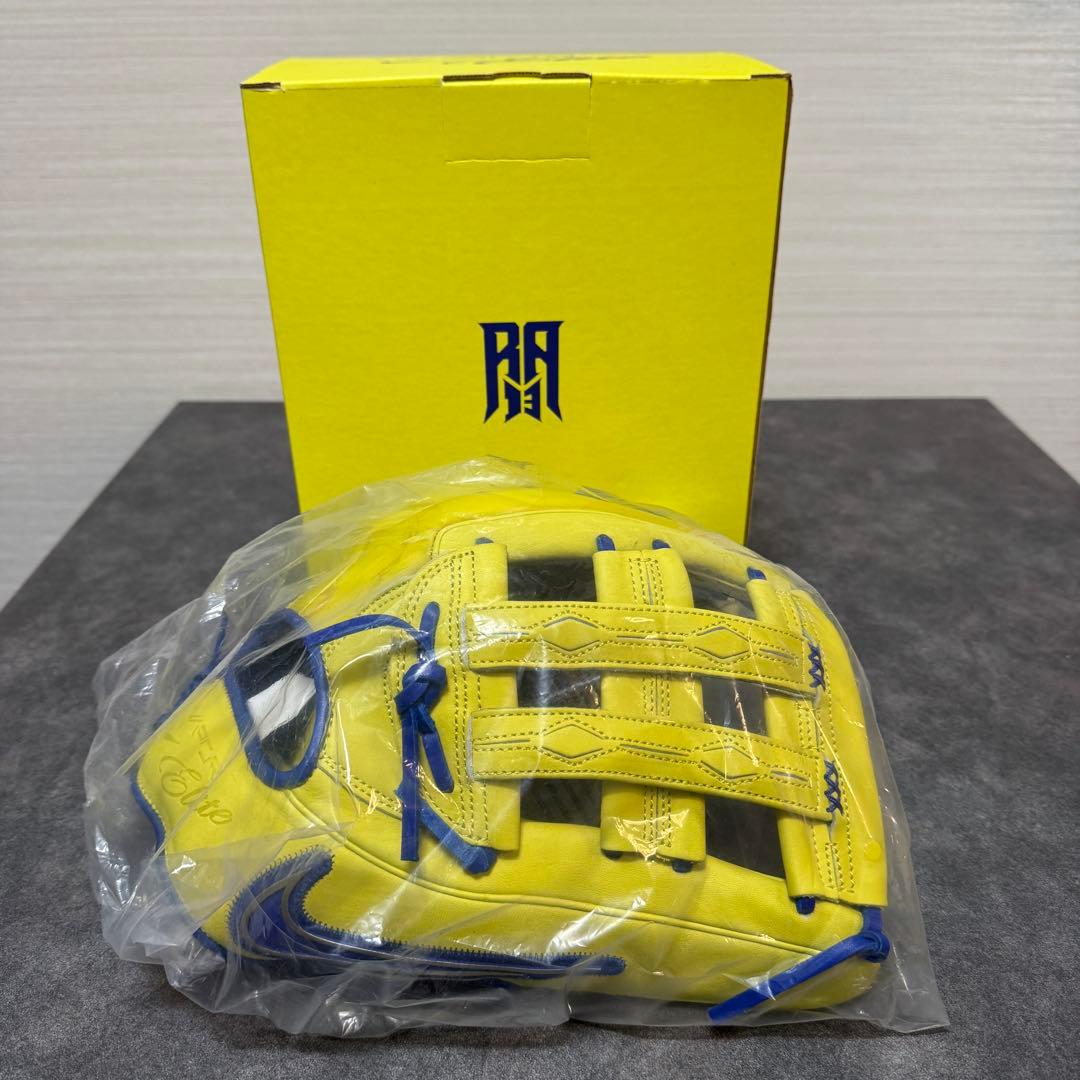 硬式グローブ ロナルド アクーニャ モデル イエロー ブルー ヴェイパーエリート
