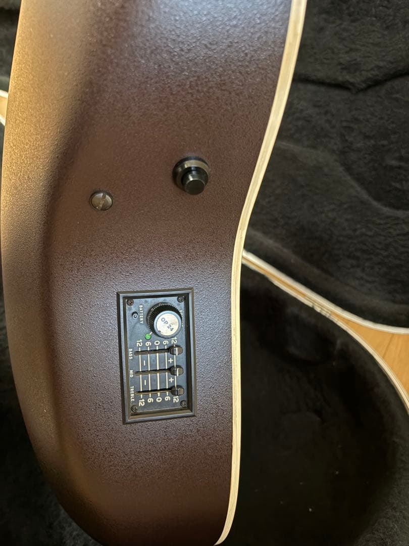 アコースティックギター 1987年製 ハードケース付き