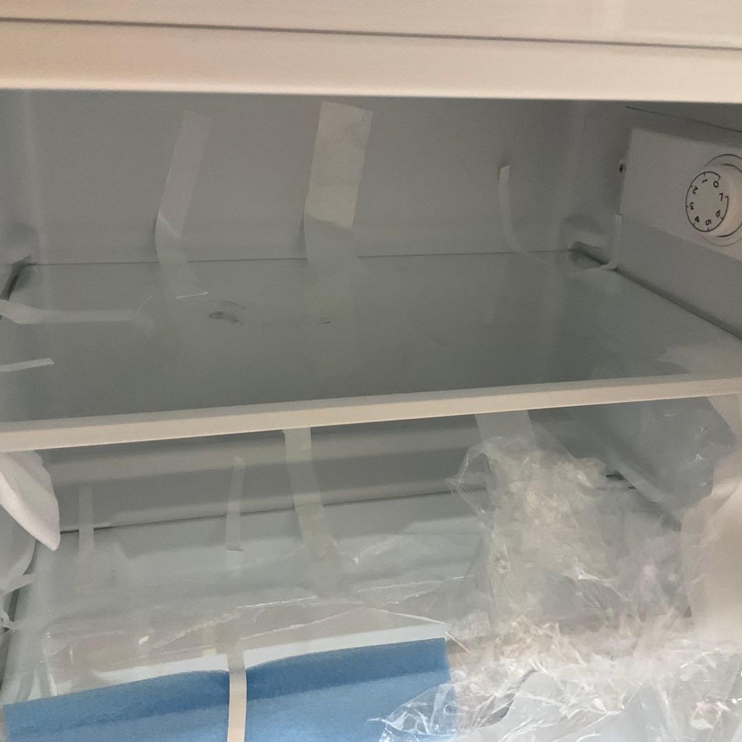 【美品・短期間使用】ハイセンス冷蔵庫　87L HR-B91E3W 2024年製