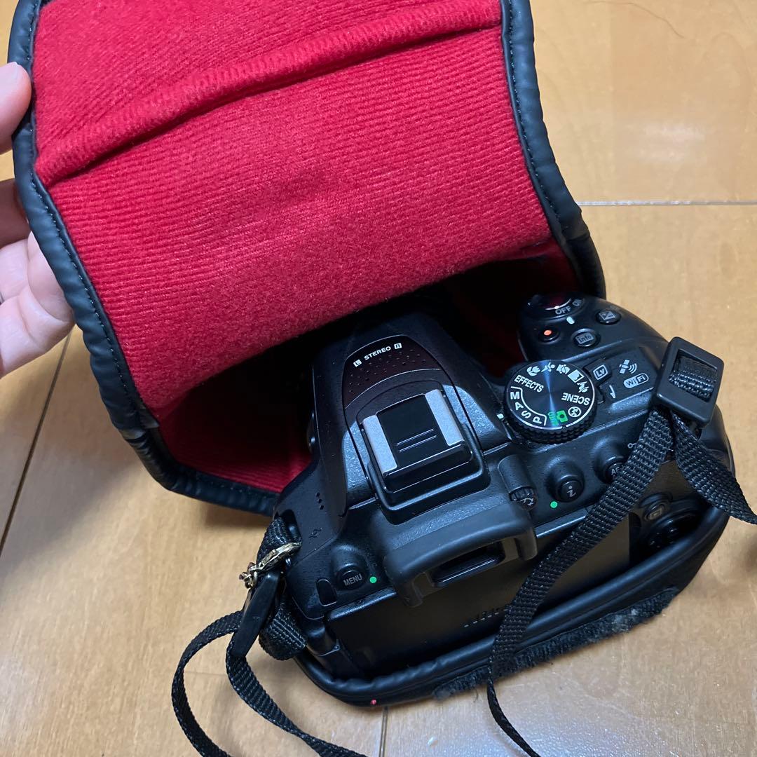 Nikon D5300 一眼レフカメラ 18-55mmレンズ付き