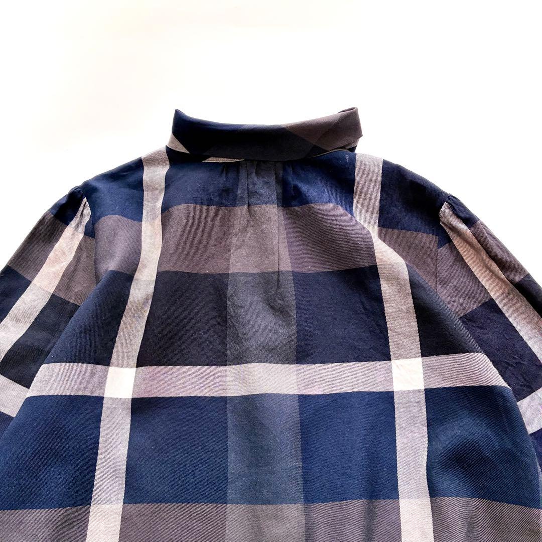 ブルーレーベルクレストブリッジ チェック柄 ボウタイ リボン ブラウス ネイビー
