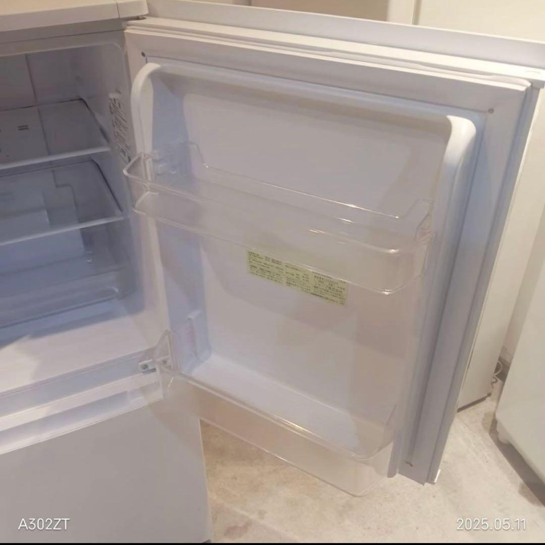 A033★2021年製★シャープ　冷蔵庫　右.左開き　自動霜取り　ホワイト