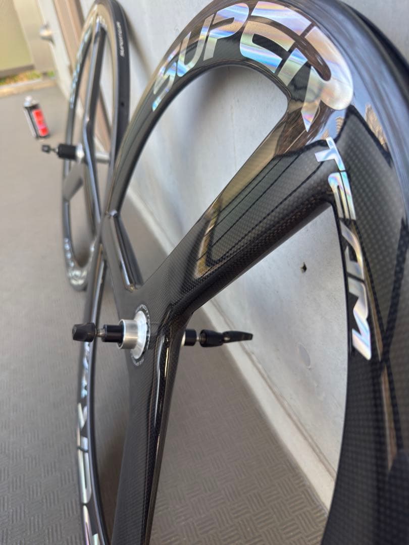 SUPER TEAM カーボンAeroホイール