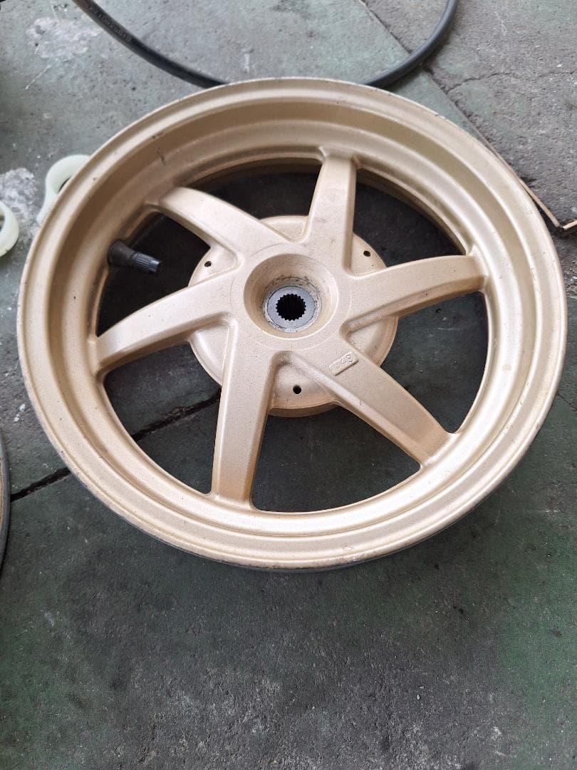 ディオZ4 AF63 ホイール フォーク ブレーキマスター.キャリパーセット