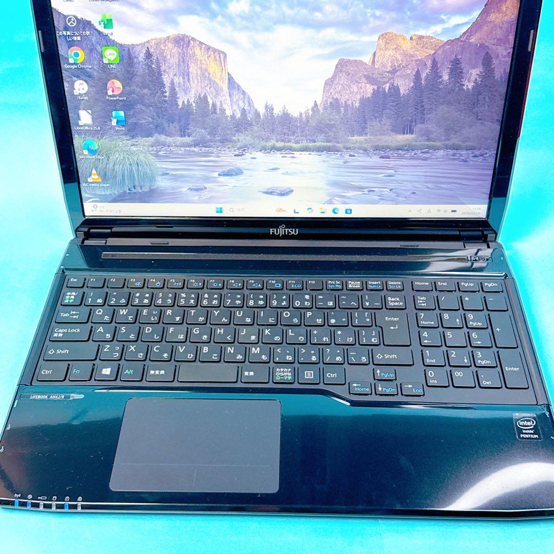 高速 16GB×新品SSD⭐️win11⭐️Word Excel オフィス付 カメラ