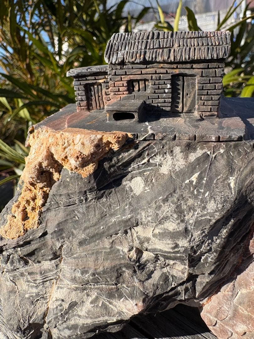 ❤️可愛い　景石　霊璧石　1.1kg ✳手彫り 細工　 水槽　天然石　カービング