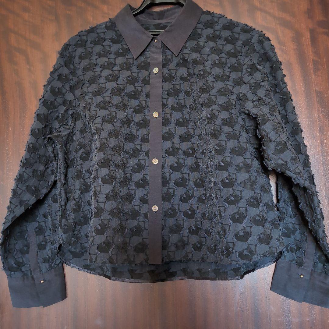 自由区　シアージオメトリックジャカードクロップド丈 ブラウス