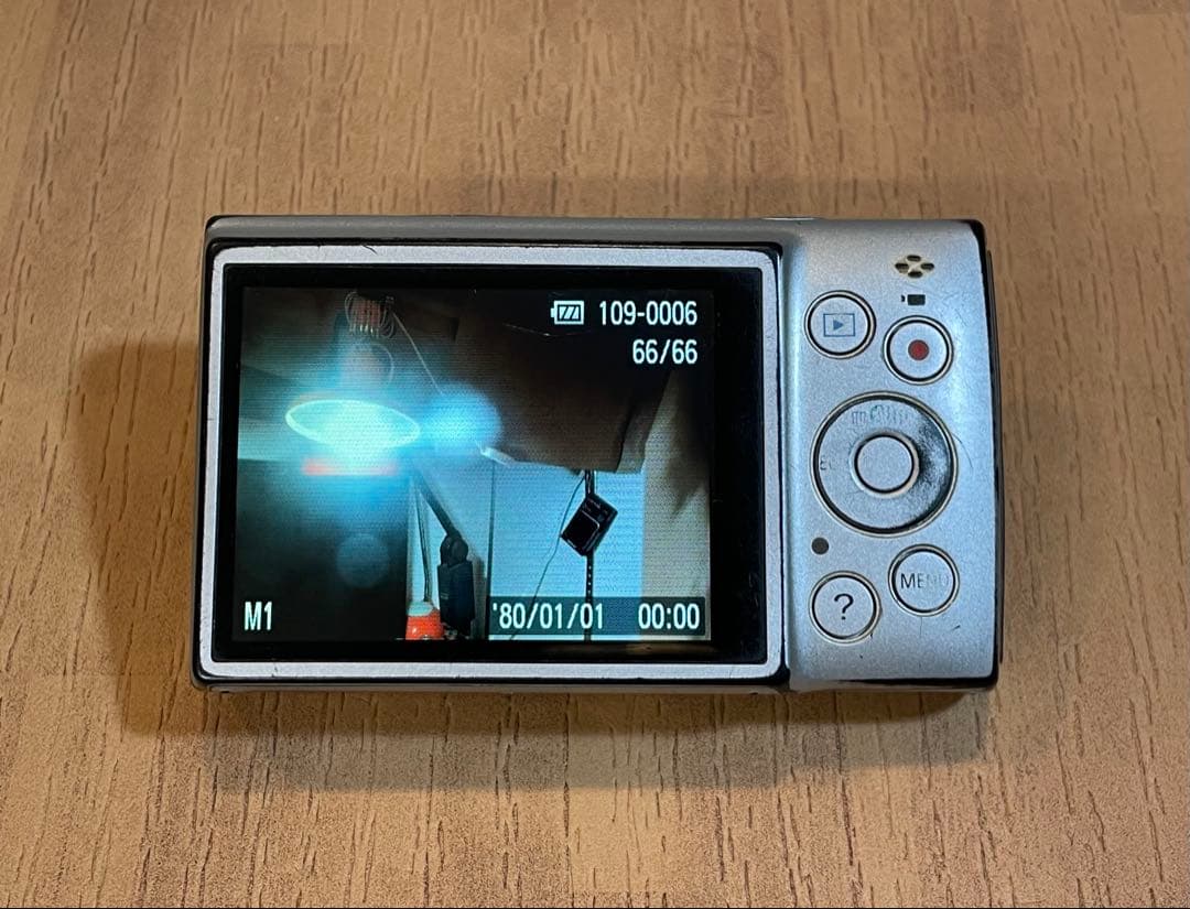 キャノン Canon デジカメ IXY 140 動作確認済み 状態訳あり