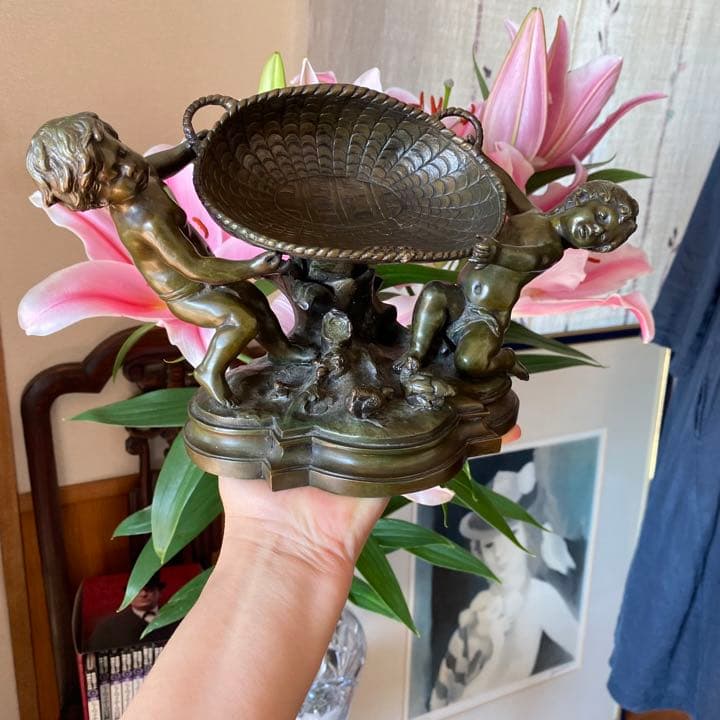 フランスオーギュストモローブロンズ像　籠を抱える二人の天使とても可愛いサインあり