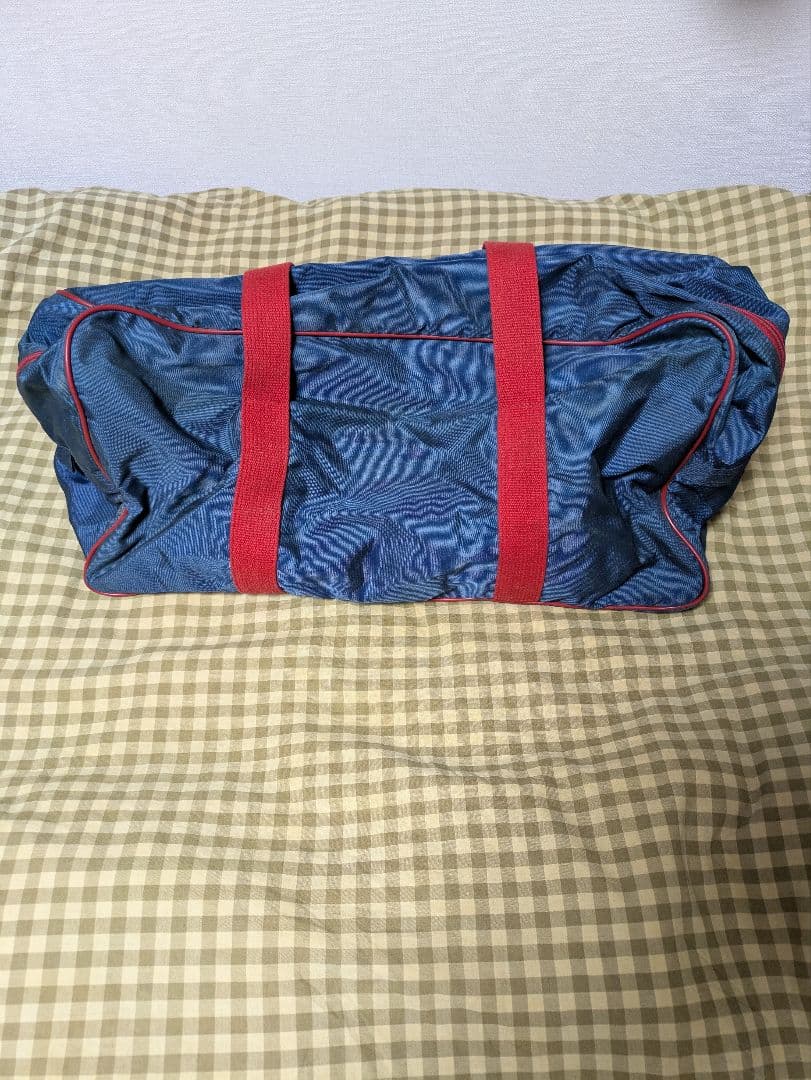 adidasのビンテージバッグ