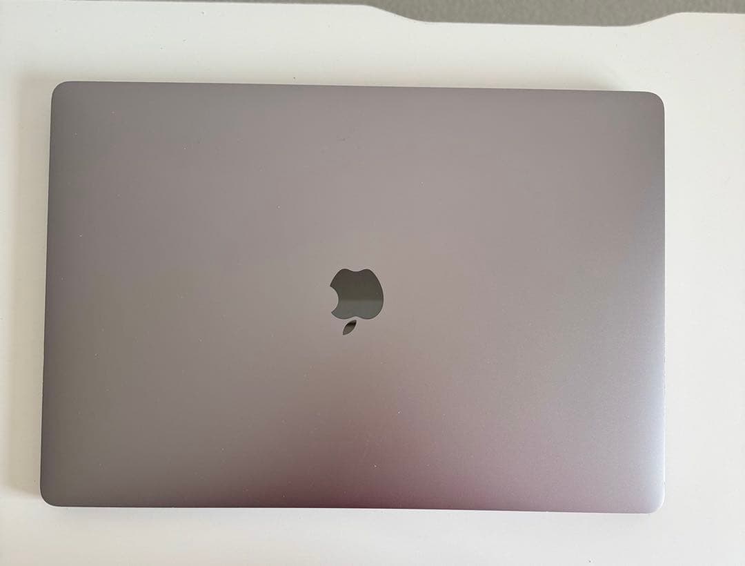 美品 Macbook Pro 2019 16インチ Windows 11 Pro