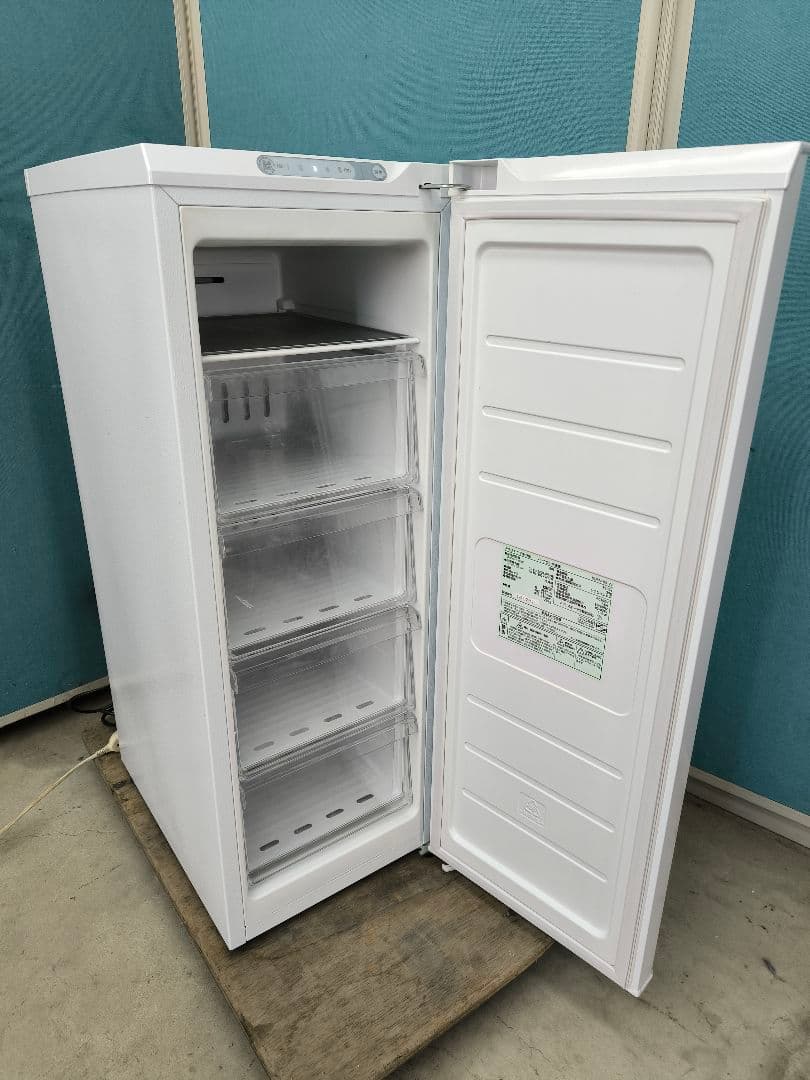 2022年製　アイリスオーヤマ　 スリム冷凍庫80L 　KUSN-8A-W