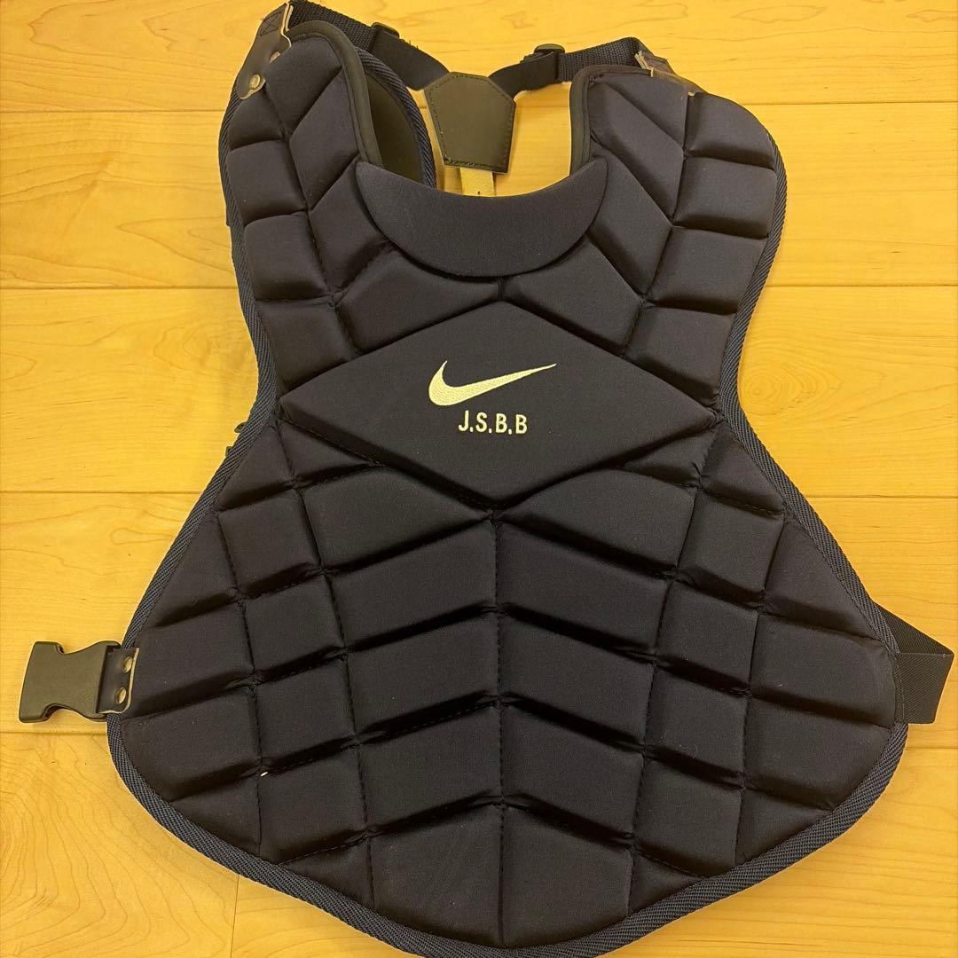 【入手困難】【超美品】キャッチャー防具セット（軟式用）NIKE【JSBB規格】