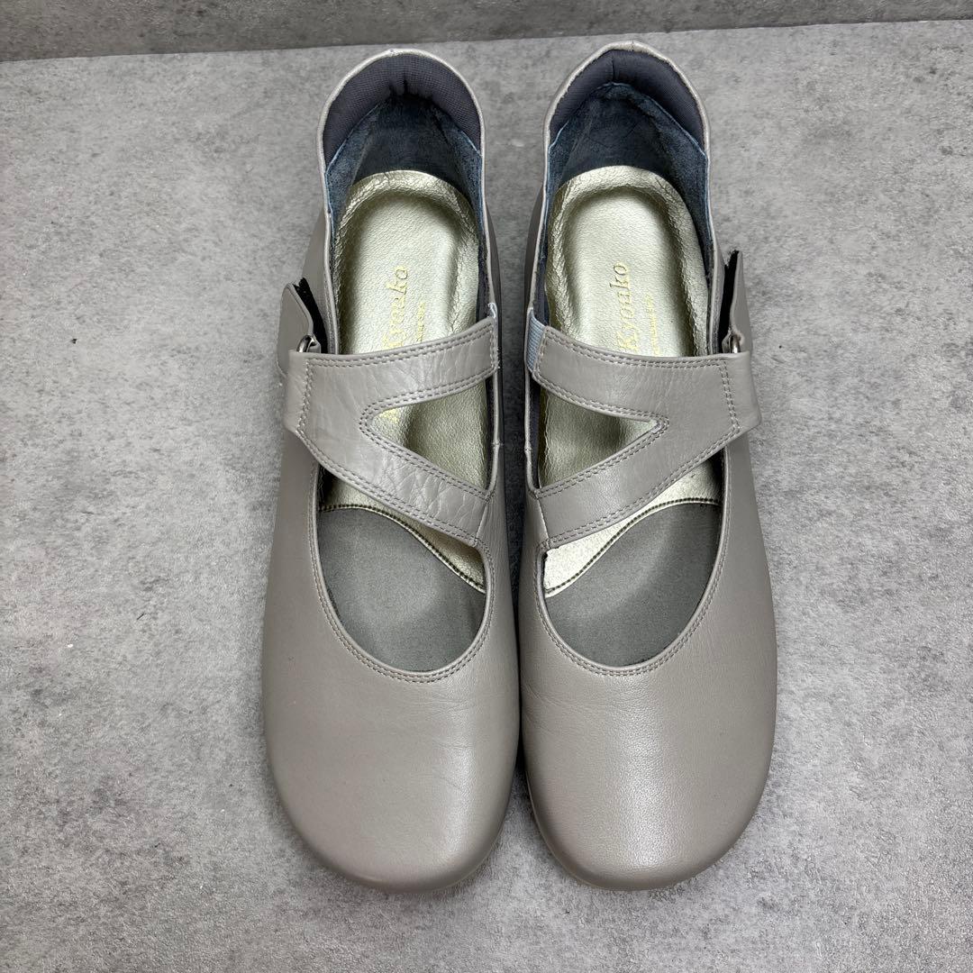 極美品！ミスキョウコ miss Kyouko 甲ストラップ パンプス レザー