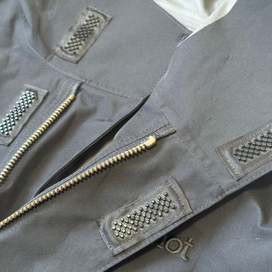 【新品タグ付】Marmot GORE-TEX コモドコートWS ブラック S