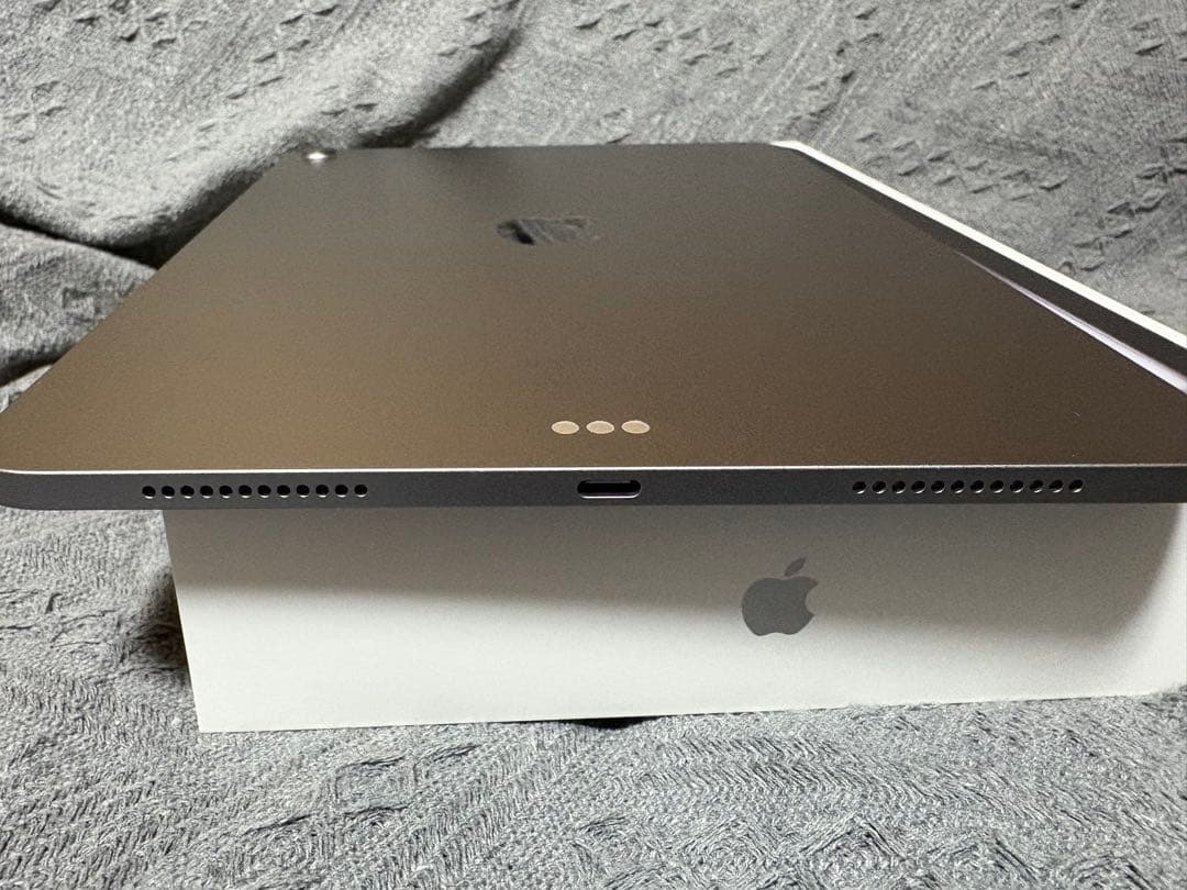 Apple iPad Air M2 128GBスペースグレー 本体