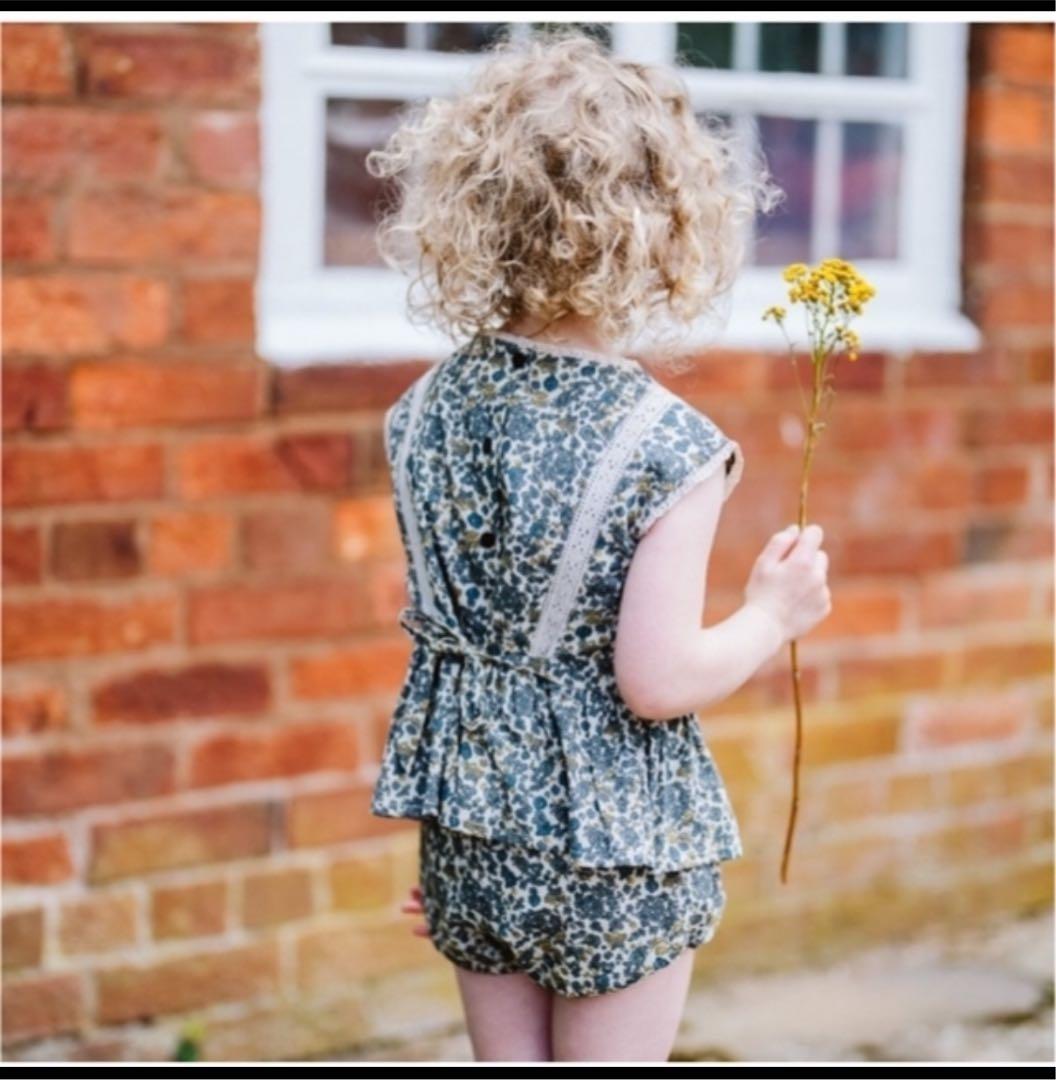 一点限り　littlecottonclothes 新品未使用　花柄ブラウス