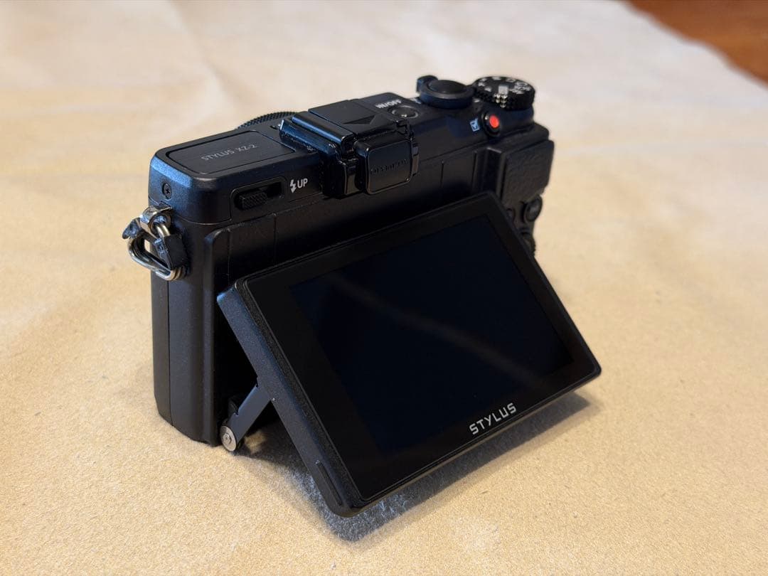 デジタルカメラ OLYMPUS STYLUS XZ-2