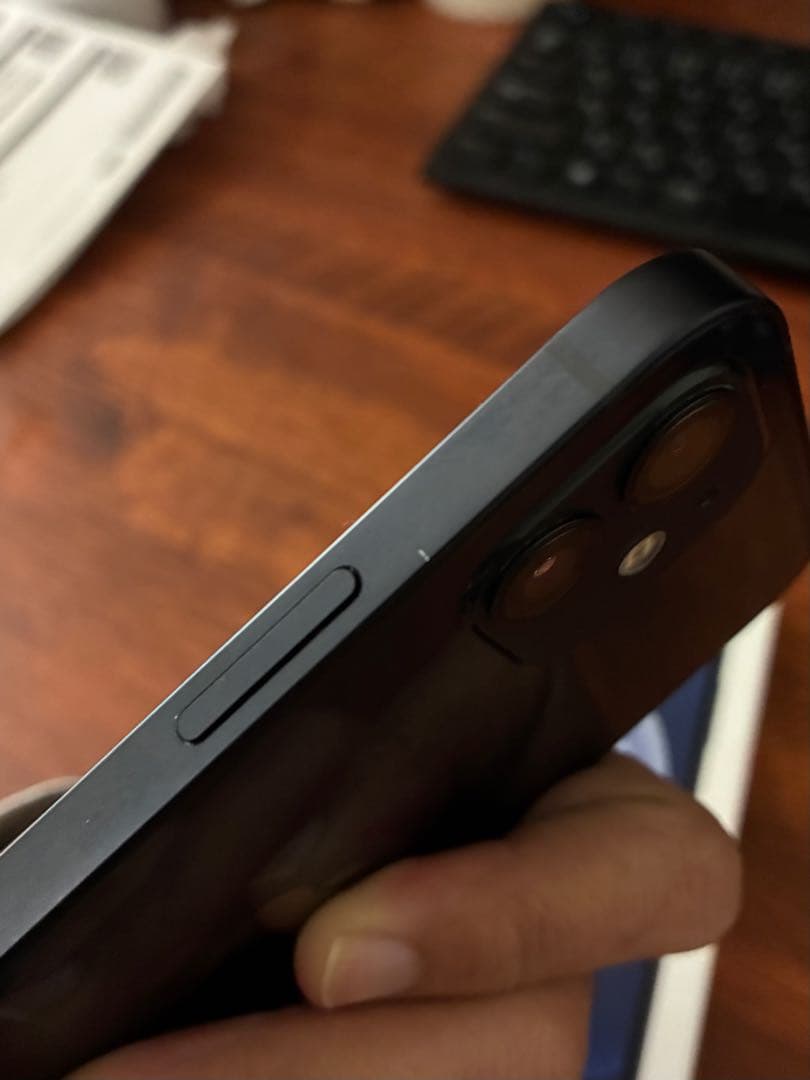 iPhone12　iPhone本体　ブラック　128GB (即購入ok)