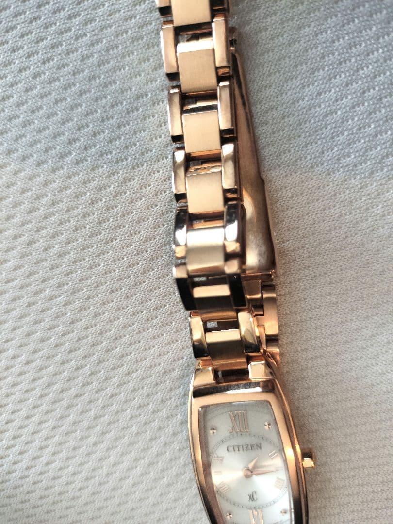 CITIZENクロスシーレディース腕時計