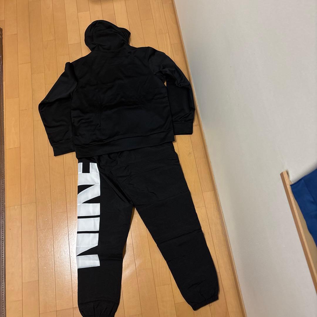 Nike Therma-Fit ジャージ上L 下Mブラック セット