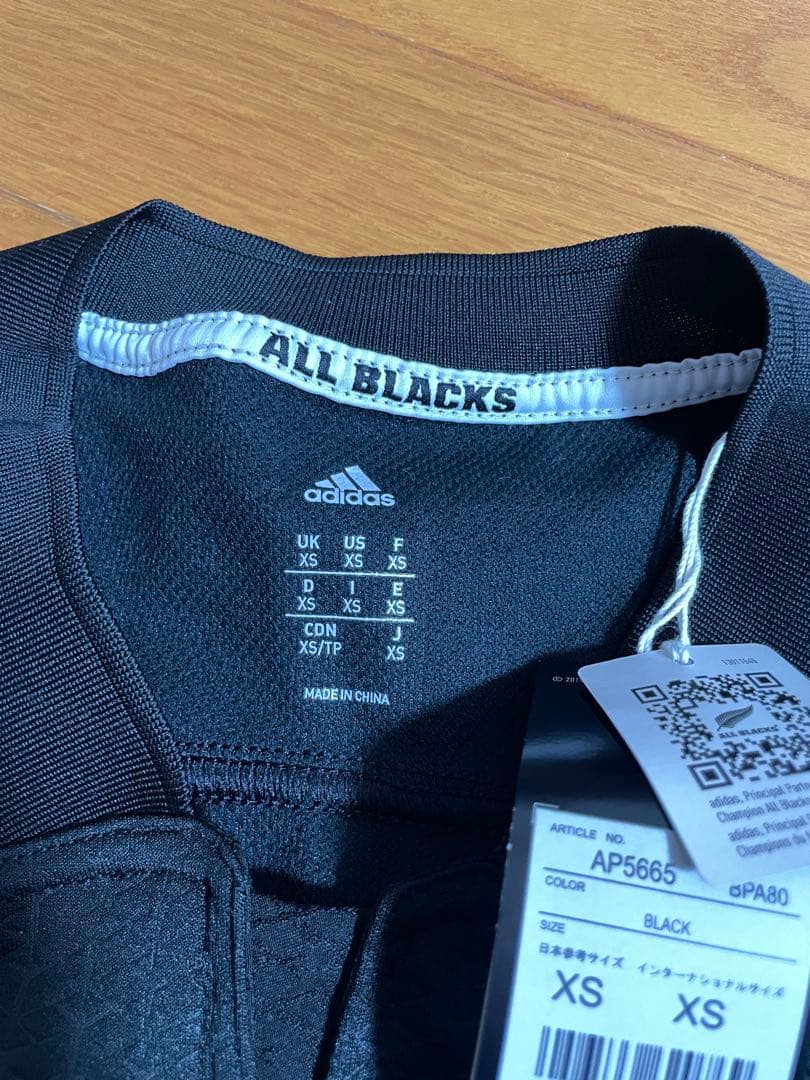 新品未使用タグ付き　adidas ALL BLACKS ラグビージャージ