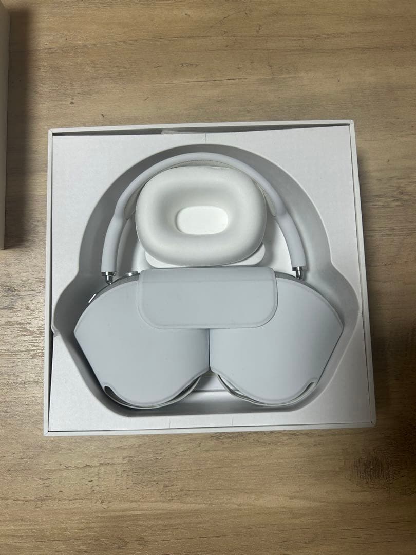 AirPods Max シルバー　エアーポッズマックス
