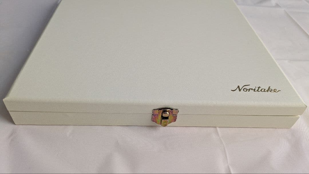 Noritake シルクロード カトラリーセット（ギフトボックス付）