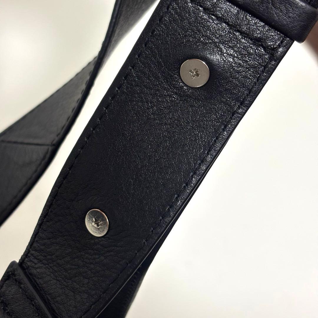 ear PAPILLONNER イアパピヨネ　本革2WAYレザーショルダーバッグ