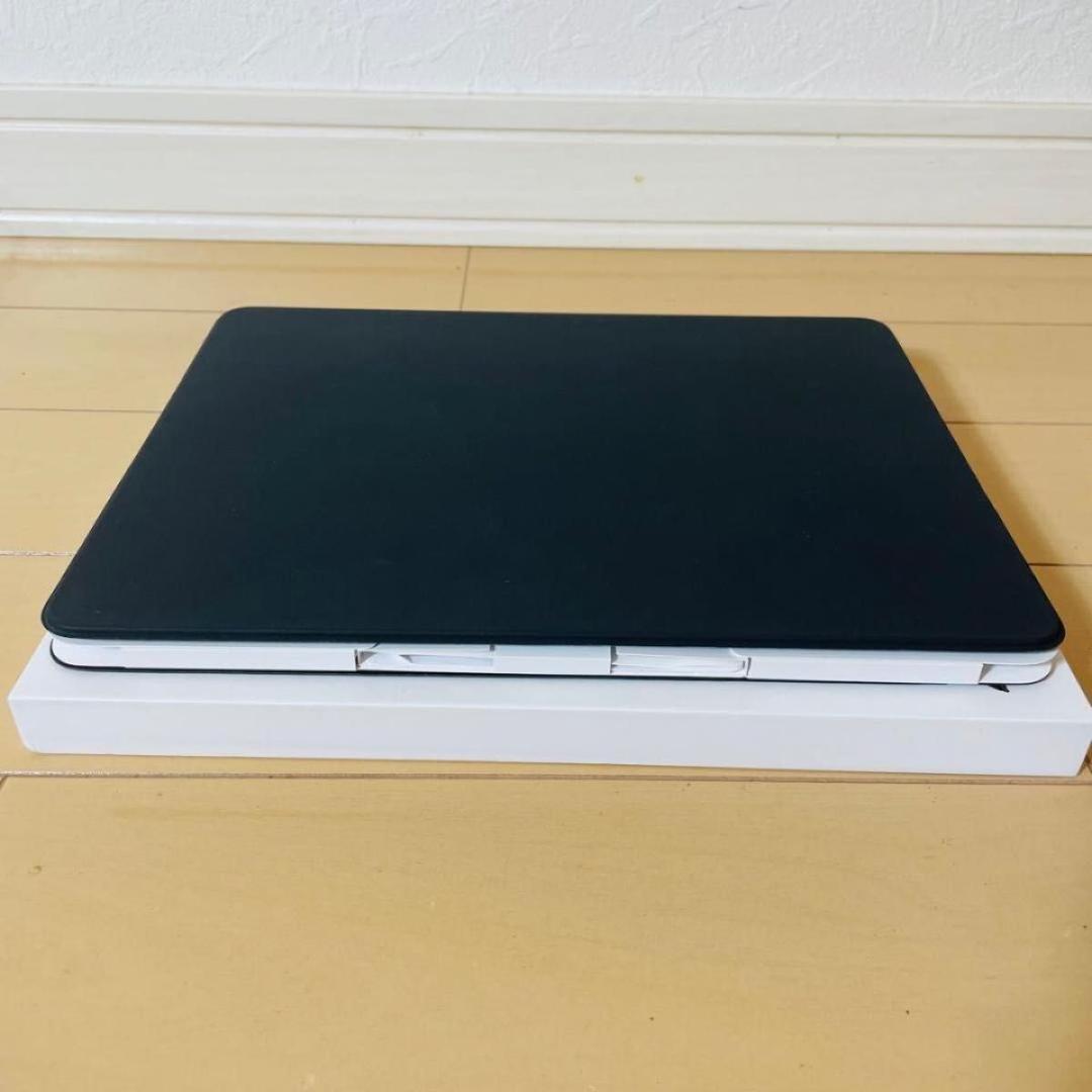 【新品同様品】iPad Smart Keyboard Folio 12.9インチ