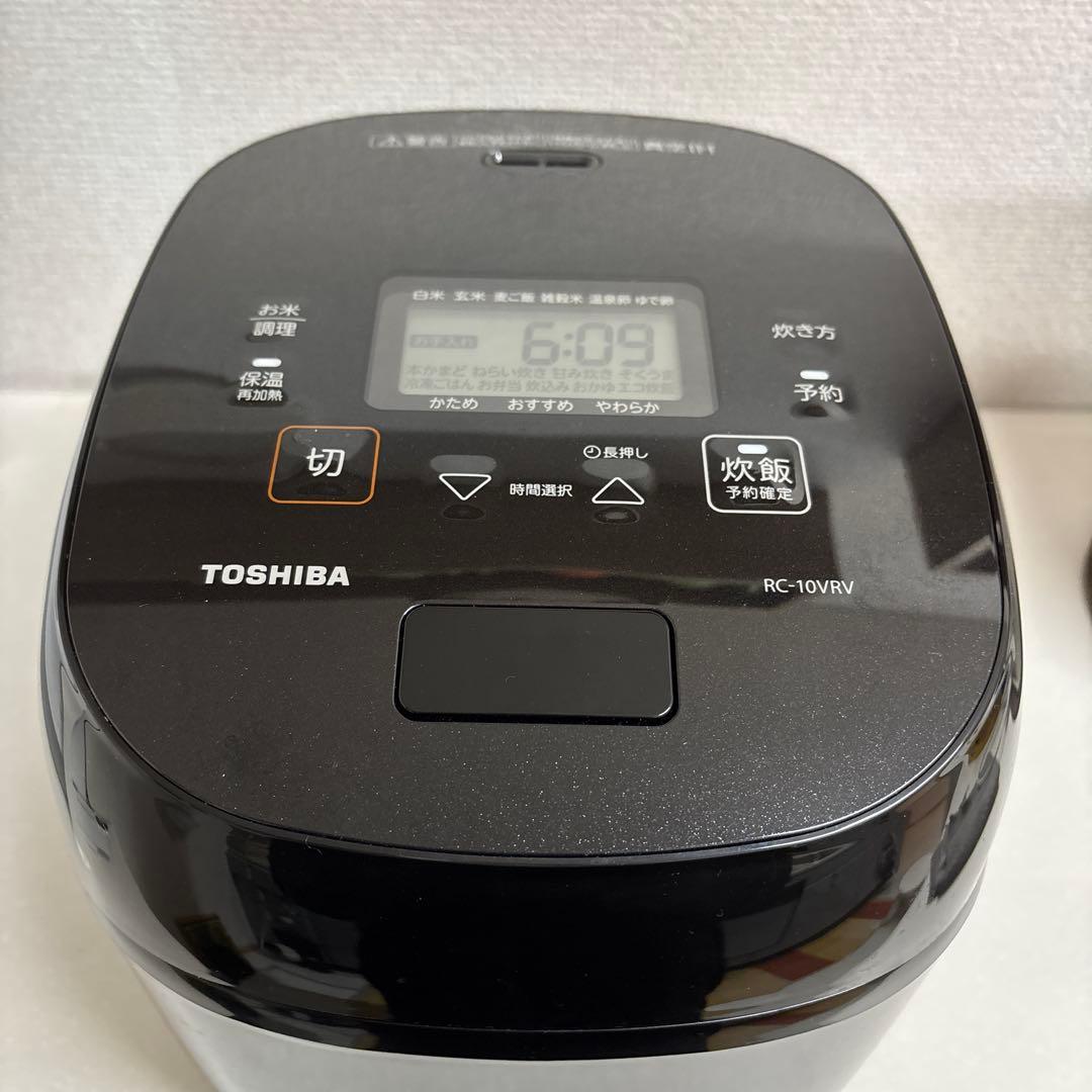 東芝　TOSHIBA 炊飯器　RC-10VRV 真空IH 炎匠炊き