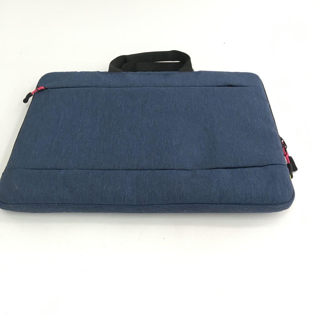 Wacom One Creative Pen Display 本体 専用ケース付