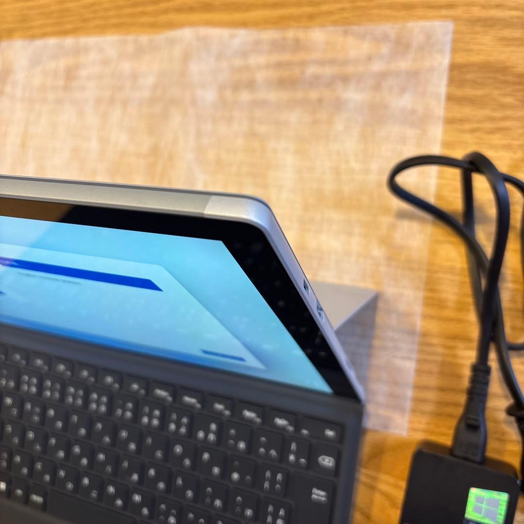 【値下げ】Microsoft Surface Pro 7 256GB 8GB