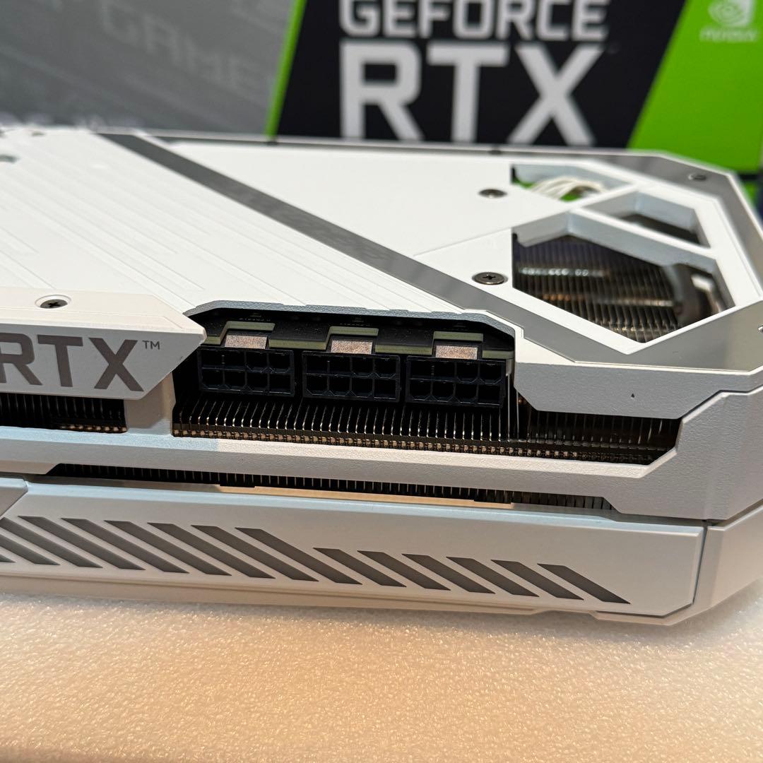 【美品】ROG STRIX RTX3080-O10G-WHITE-V2