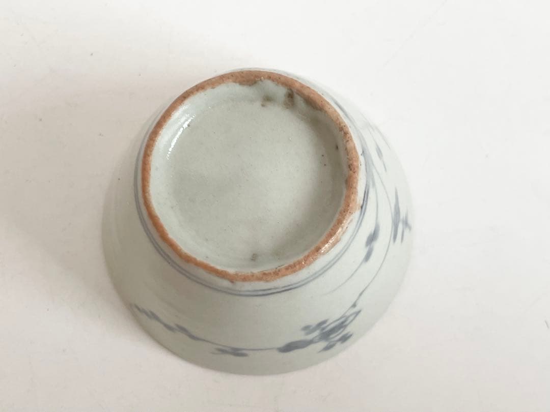 骨董　アンティーク　古伊万里　染付　梅文様　蕎麦猪口　高台付