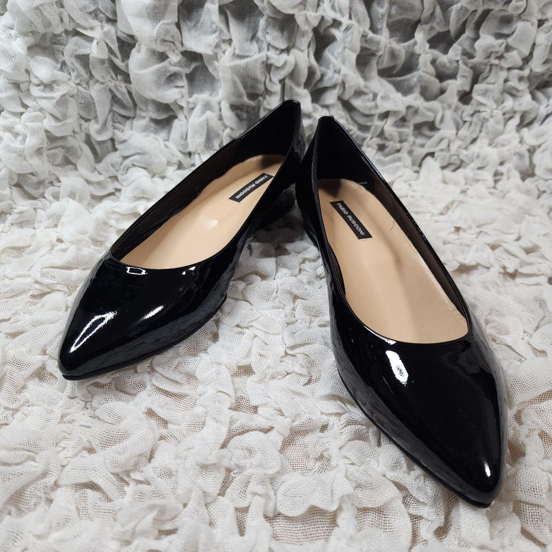未使用 ファビオルスコーニ アーモンドトゥ エナメル フラット パンプス