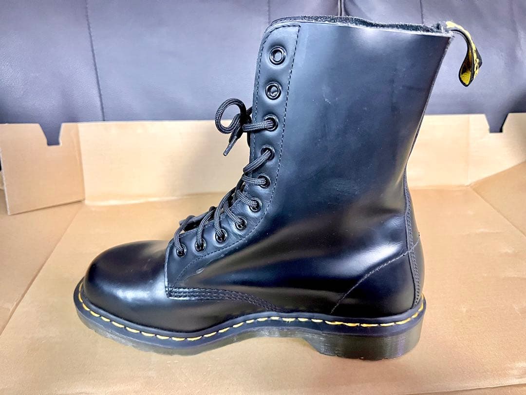 ドクターマーチン 1490 10 ホール ブーツ STANDARD FIT 美品